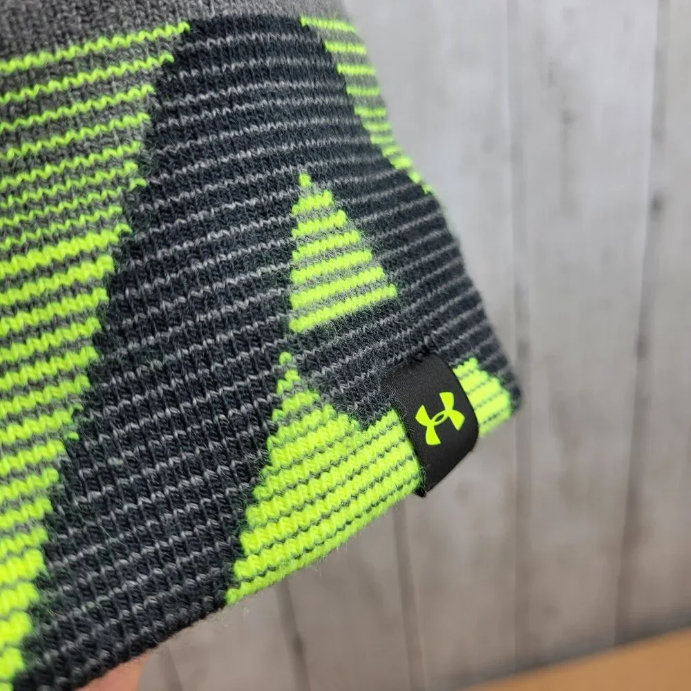 Under Armour Hat boys 4-6 Knit beanie gray green black sporty grunge skater logo